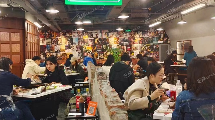 朝阳农展馆朝阳公园路415㎡火锅店转让，公司照可过户，可明火，可餐饮
