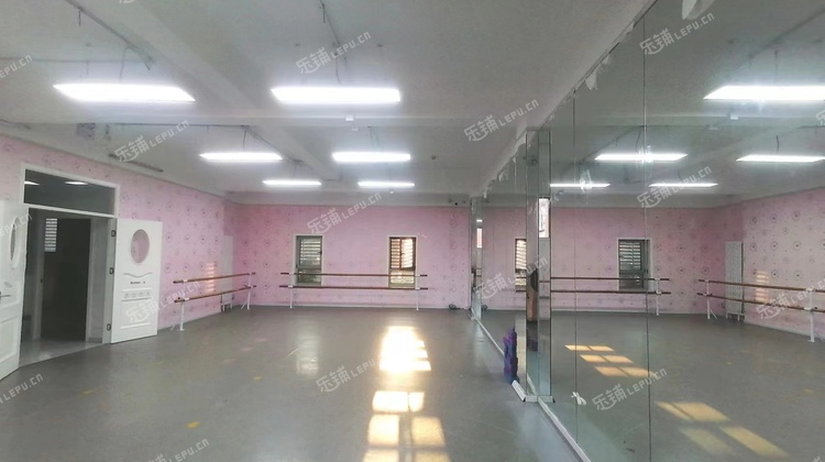 昌平昌平县城新创路350㎡商铺出租，可办照