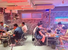 朝阳常营朝阳北路310㎡小吃快餐店转让，公司照可用，可餐饮