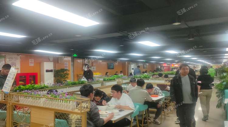 海淀航天桥15㎡商铺出租，大照/集体照，可明火，可餐饮