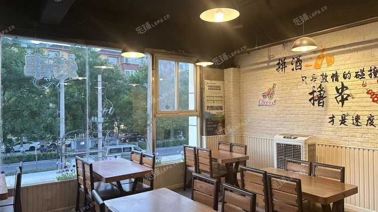 通州玉桥乔庄北街112㎡烧烤/烤串转让，个人照可过户，可明火，可餐饮