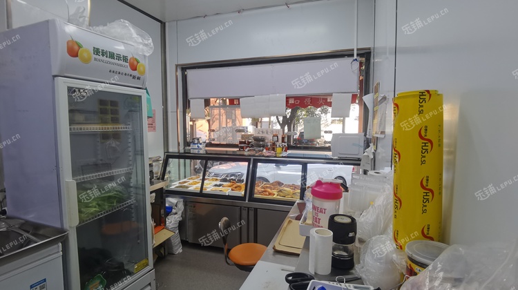 朝阳西坝河10㎡商铺出租，可办照，可餐饮