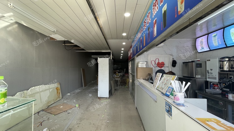 丰台卢沟桥110㎡商铺出租，可办照，可明火，可餐饮