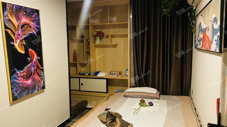 朝阳百子湾350㎡足浴/按摩店转让，可办照