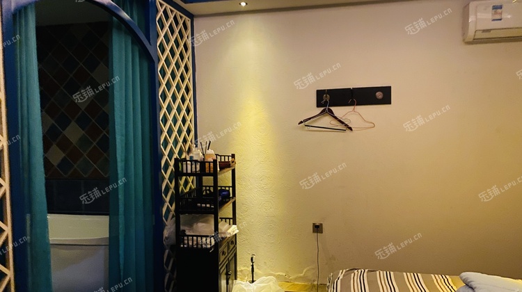 朝阳百子湾350㎡足浴/按摩店转让，可办照