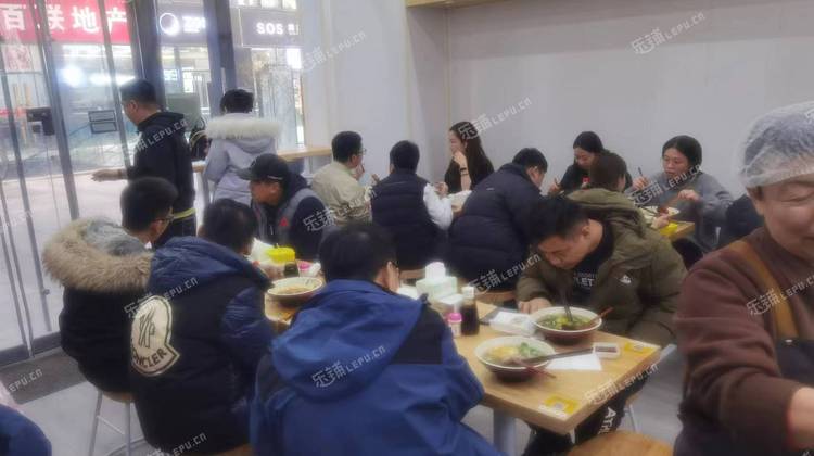朝阳东大桥60㎡米粉/米线/面馆转让，可办照，可明火，可餐饮