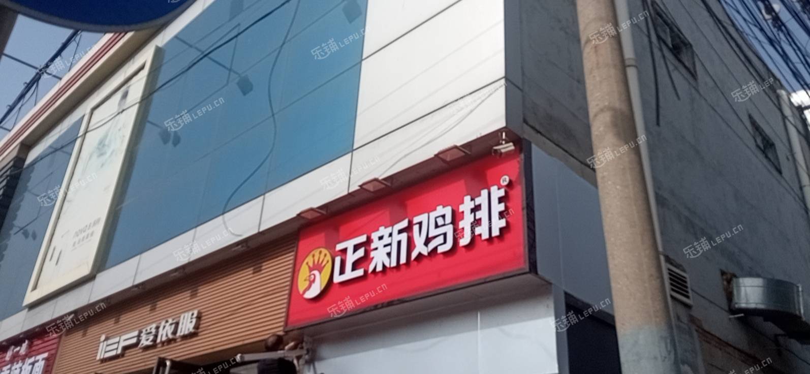 通州馬駒橋漷馬路30㎡小吃快餐店轉(zhuǎn)讓，個(gè)人照可用，可餐飲