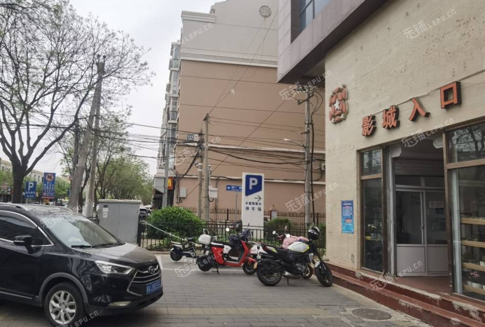 昌平昌平县城1500㎡商铺出租，可办照，可明火，可餐饮