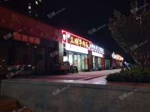 朝陽朝青152㎡商鋪出租，可辦照，可明火，可餐飲