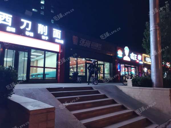 朝阳朝青5㎡商铺出租，公司照可用，可餐饮