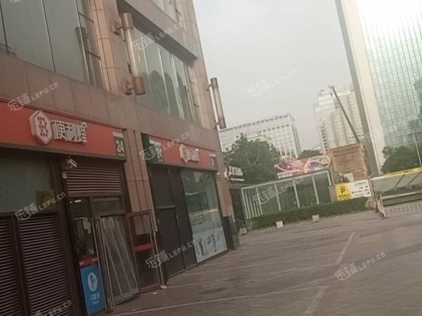 朝阳朝阳门外吉市口东路200㎡商铺出租，可办照，可明火，可餐饮