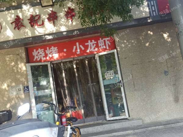 朝阳朝青青年路65㎡商铺早点摊位出租，个人照可用，可餐饮