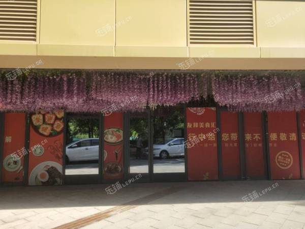 大興黃村興華大街98㎡商鋪出租，可辦照，可明火，可餐飲