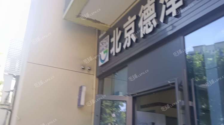 通州新华大街通胡大街12㎡商铺出租，个人照可用，可餐饮