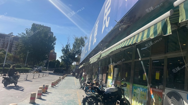 丰台成寿寺小红门路30㎡商铺出租，个人照可用，可餐饮