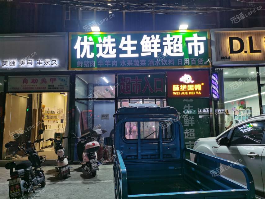顺义顺义城顺平辅线10㎡商铺出租，个人照可用，可餐饮