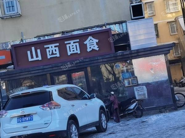 通州潞苑40㎡商铺出租，个人照可用，可餐饮