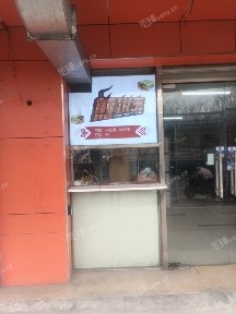 通州果园8㎡小吃快餐店转让，个人照可用，可餐饮