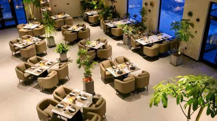 朝阳百子湾580㎡西餐厅转让，可办照，可明火，可餐饮