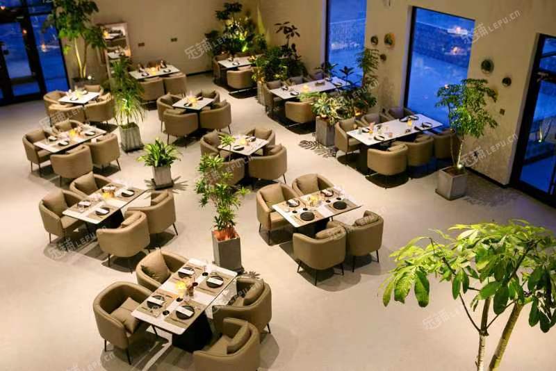朝阳百子湾770㎡休闲中心出租，可办照，可明火，可餐饮