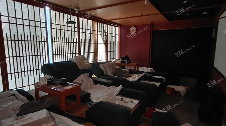 昌平昌平县城1700㎡足浴/按摩店出租，可办照，可明火，可餐饮