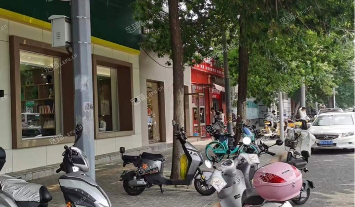 海淀安宁庄85㎡商铺出租，可办照，可餐饮