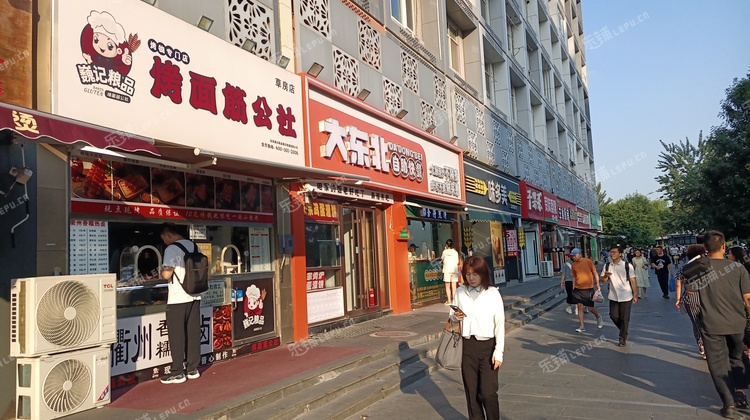 朝阳常营14㎡商铺早点摊位出租，可办照，可餐饮