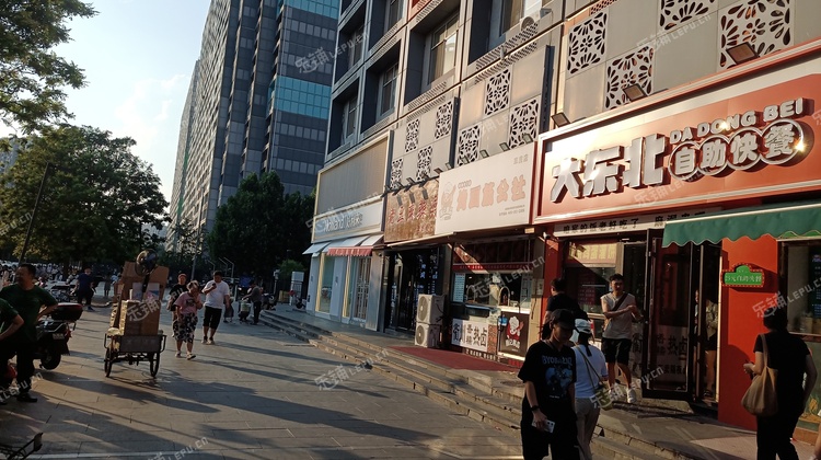 朝阳常营14㎡商铺早点摊位出租，可办照，可餐饮