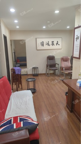闵行梅陇100㎡商铺