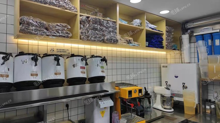 海淀学院路15㎡饮料店/水吧转让，公司照可过户，可餐饮
