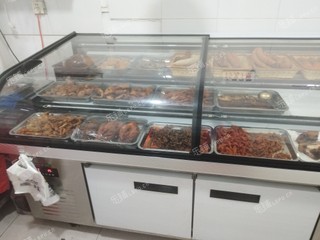 昌平北七家45㎡小吃快餐店(窗口)转让，可办照，可餐饮