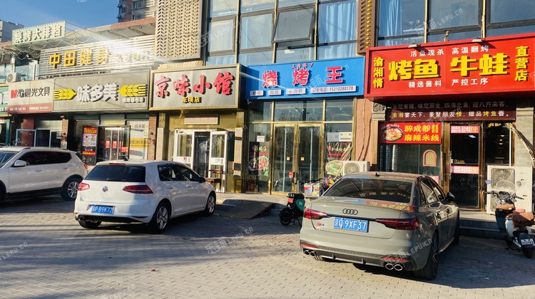 朝阳东坝180㎡商铺出租，公司照可过户，可明火，可餐饮