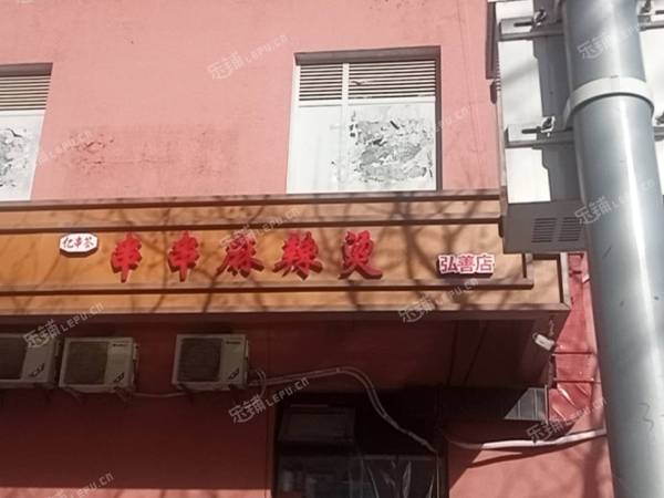朝阳华威10㎡商铺早点摊位出租，个人照可用，可餐饮