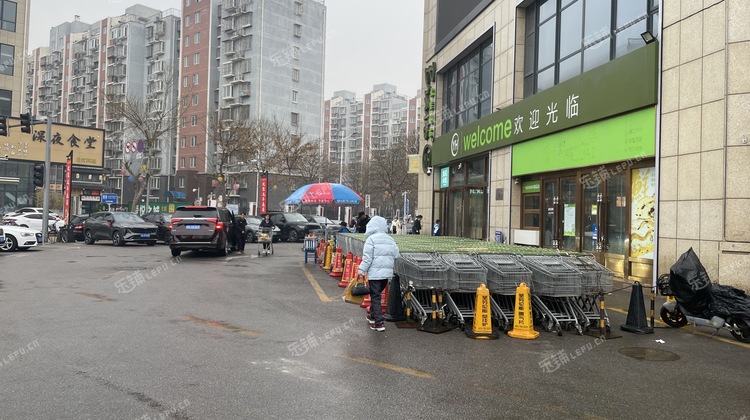 大兴黄村150㎡商铺出租，可办照，可餐饮