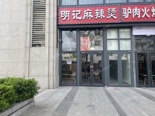 石景山古城85㎡小吃快餐店轉(zhuǎn)讓，個人照可用，可餐飲