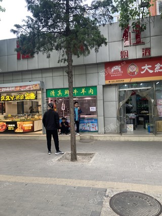 朝阳潘家园15㎡小吃快餐店(窗口)转让，个人照可用，可餐饮