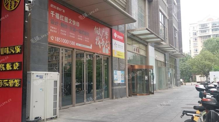 昌平天通苑578㎡商铺出租，可办照，可餐饮