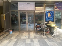 石景山魯谷30㎡商鋪出租，可辦照，可餐飲