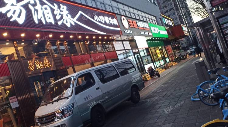 朝阳南沙滩6㎡商铺出租，可办照，可餐饮