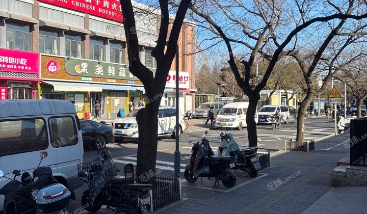 石景山古城150㎡家常菜馆转让，可办照，可明火，可餐饮