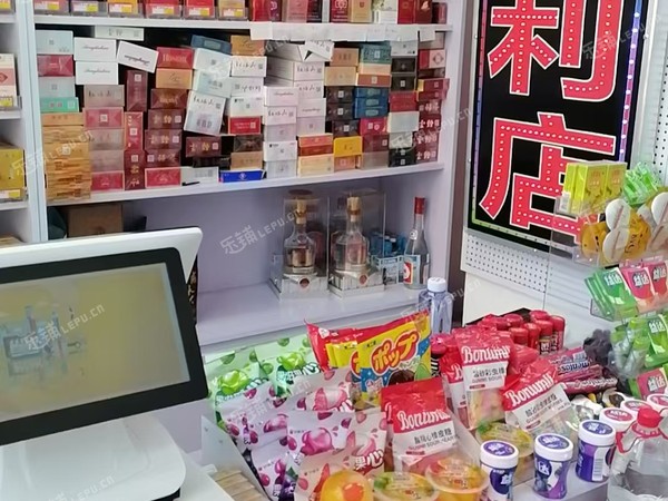 海淀中關(guān)村73㎡超市轉(zhuǎn)讓，個(gè)人照可用，可餐飲
