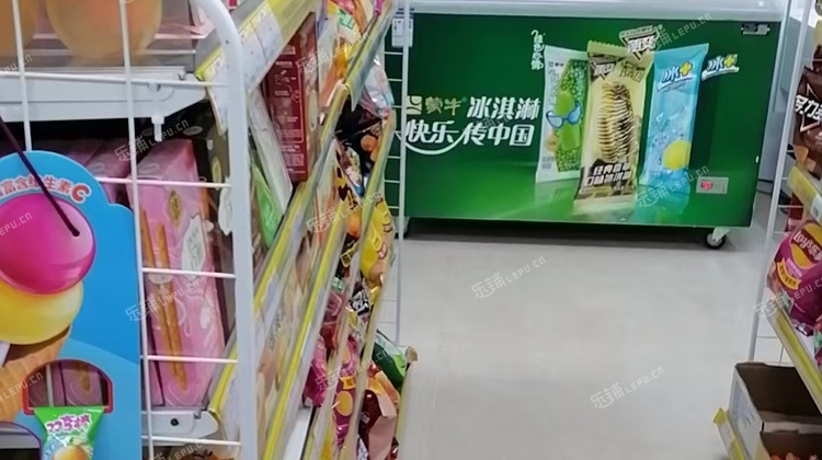海淀中关村73㎡超市转让，个人照可用，可餐饮