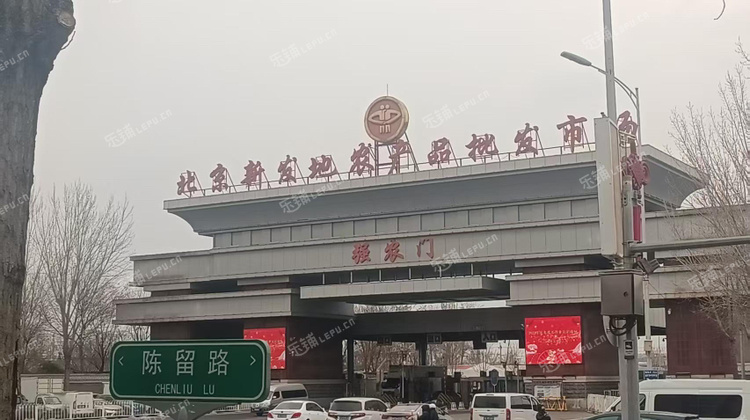 丰台花乡298㎡商铺出租，可办照，可明火，可餐饮