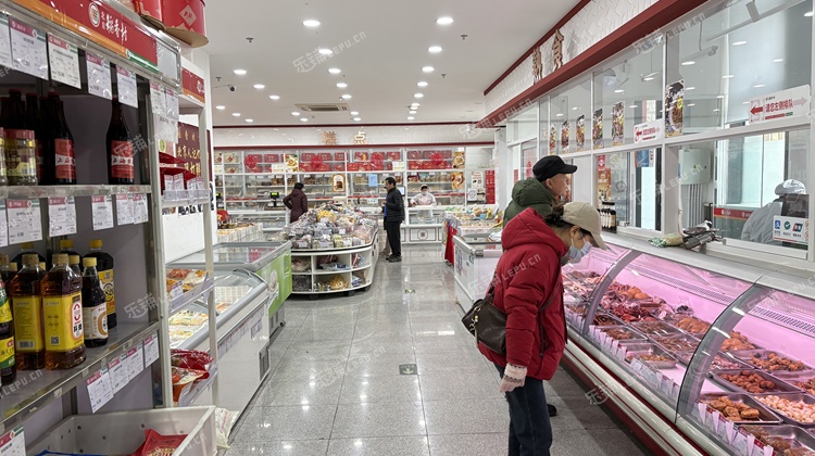 昌平回龙观龙域北街186㎡商铺出租，可办照，可明火，可餐饮