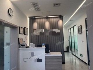 门头沟180㎡美容院转让，可办照