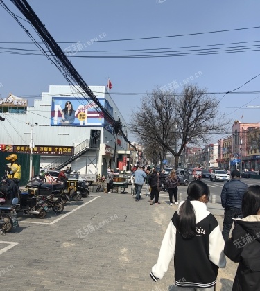房山城关200㎡超市转让，可办照