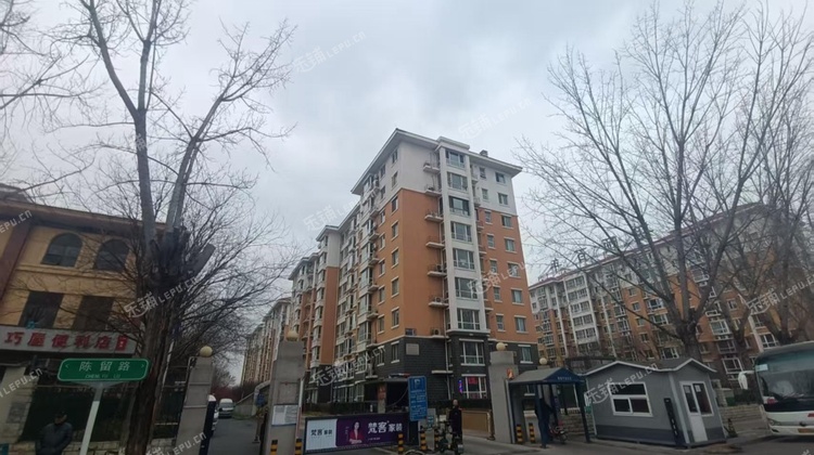 丰台花乡298㎡商铺出租，可办照，可明火，可餐饮