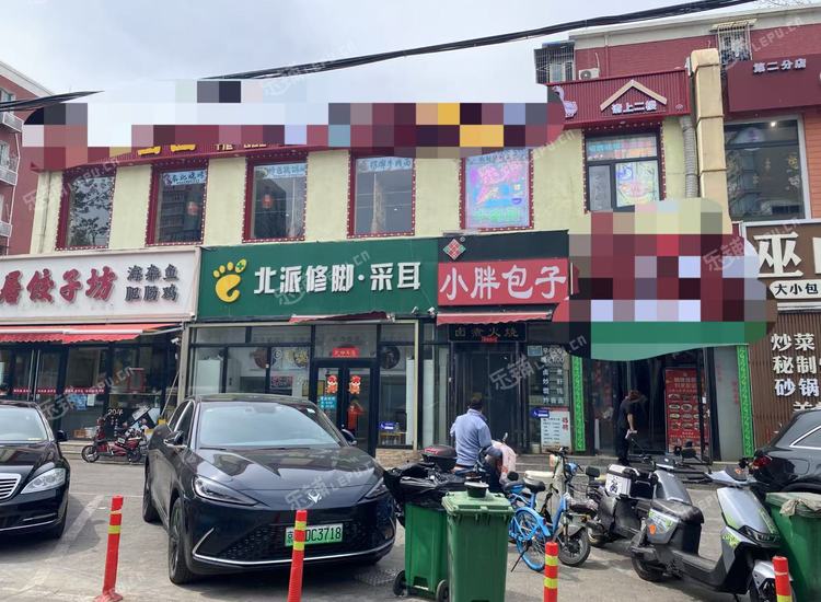 东城永定门外240㎡家常菜馆转让，公司照可过户，可明火，可餐饮