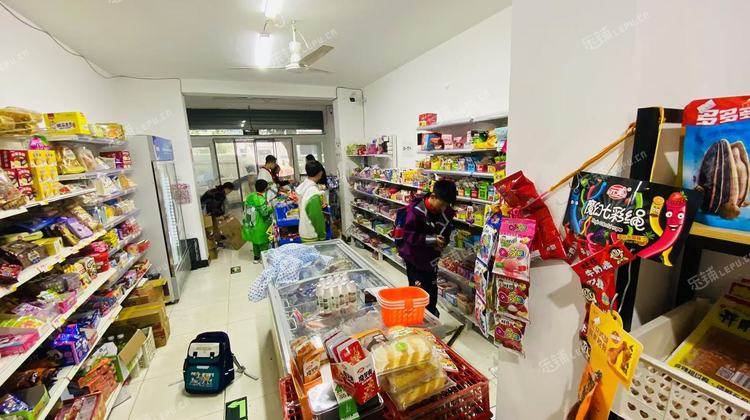 通州梨园群芳中一街80㎡超市出租，个人照可用