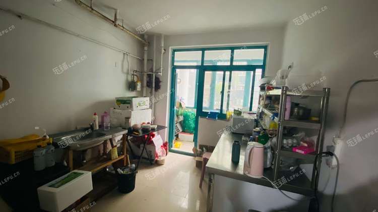 通州梨园群芳中一街80㎡超市出租，个人照可用